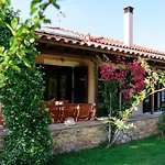 Garden Villa *