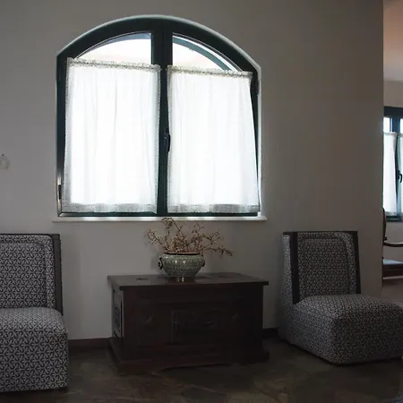 Villa Garden Kivérion