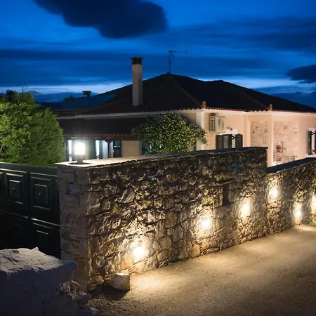 Garden Villa Kivérion