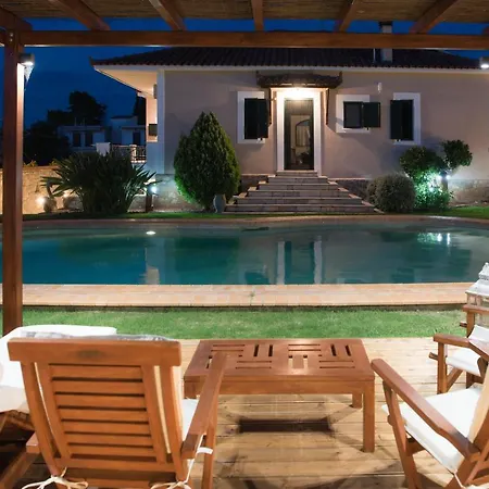 Garden Villa Kivérion