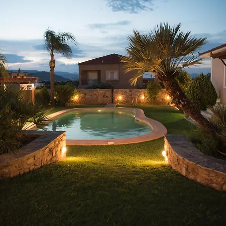 Villa Garden Kivérion